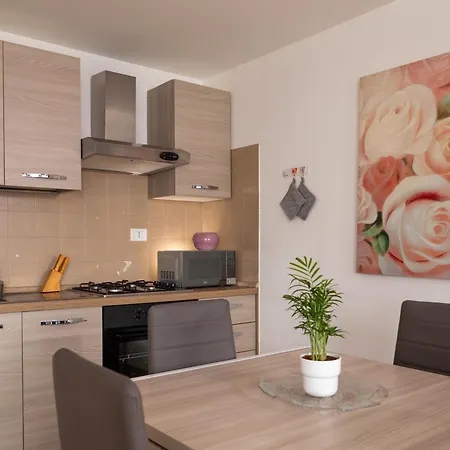 Oasi Udinese Charme Nel Cuore Della * Udine