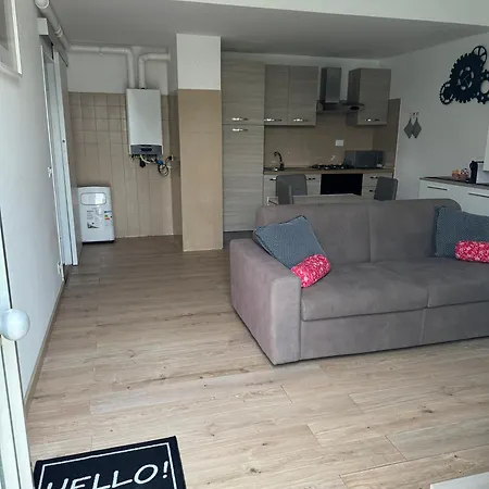 Appartamento Oasi Udinese Charme Nel Cuore Della